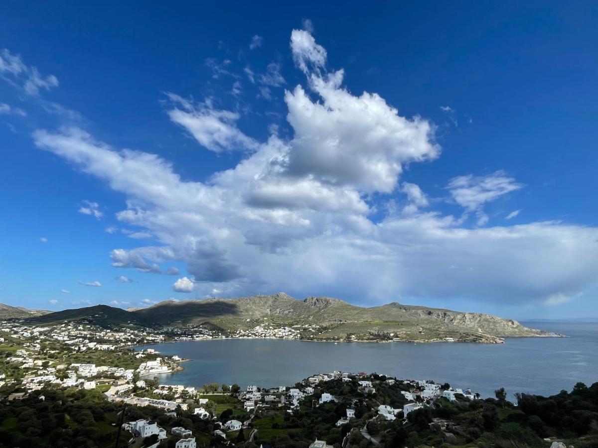 The Velanidies - Οι Βελανιδιές Agia Marina  Esterno foto
