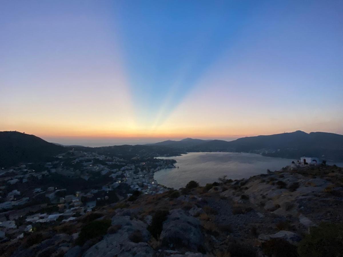 The Velanidies - Οι Βελανιδιές Agia Marina  Esterno foto