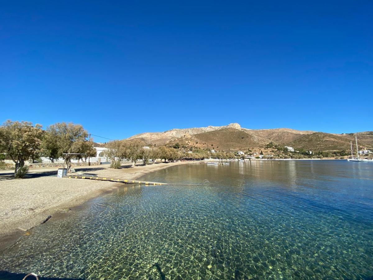 The Velanidies - Οι Βελανιδιές Agia Marina  Esterno foto